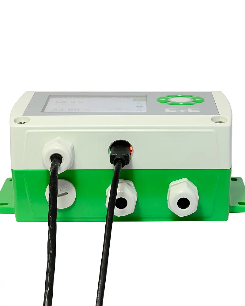  适用于农业系统的易集成传感器 – 配备预配置连接器的即插即用解决方案。