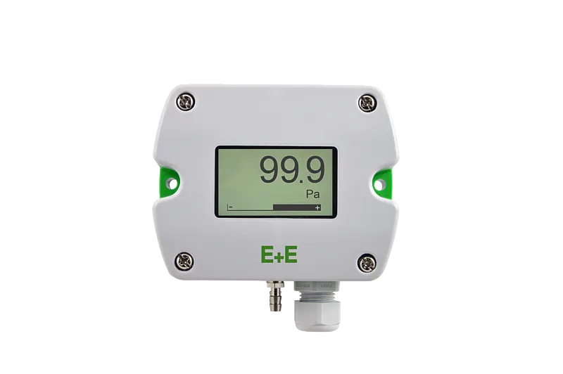 EE610 low differential pressure sensor for wall mounting with display