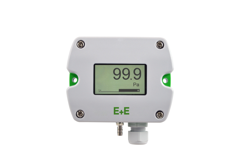 EE610 low differential pressure sensor for wall mounting with display