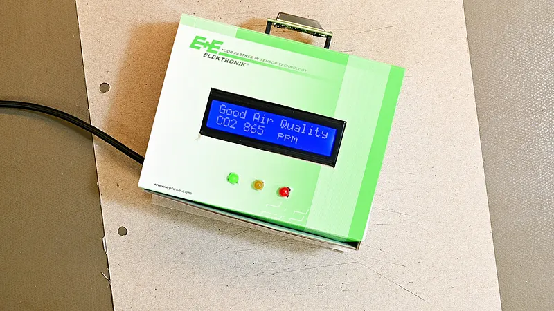 DIY CO₂ Traffic Light by E+E Elektronik DIY CO₂ Traffic Light by E+E Elektronik