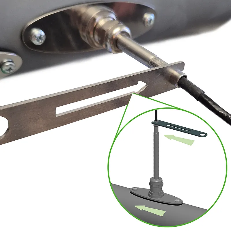 配备对准工具的 AVS701 远程探头安装图，用于快速精确定位 | E+E Elektronik